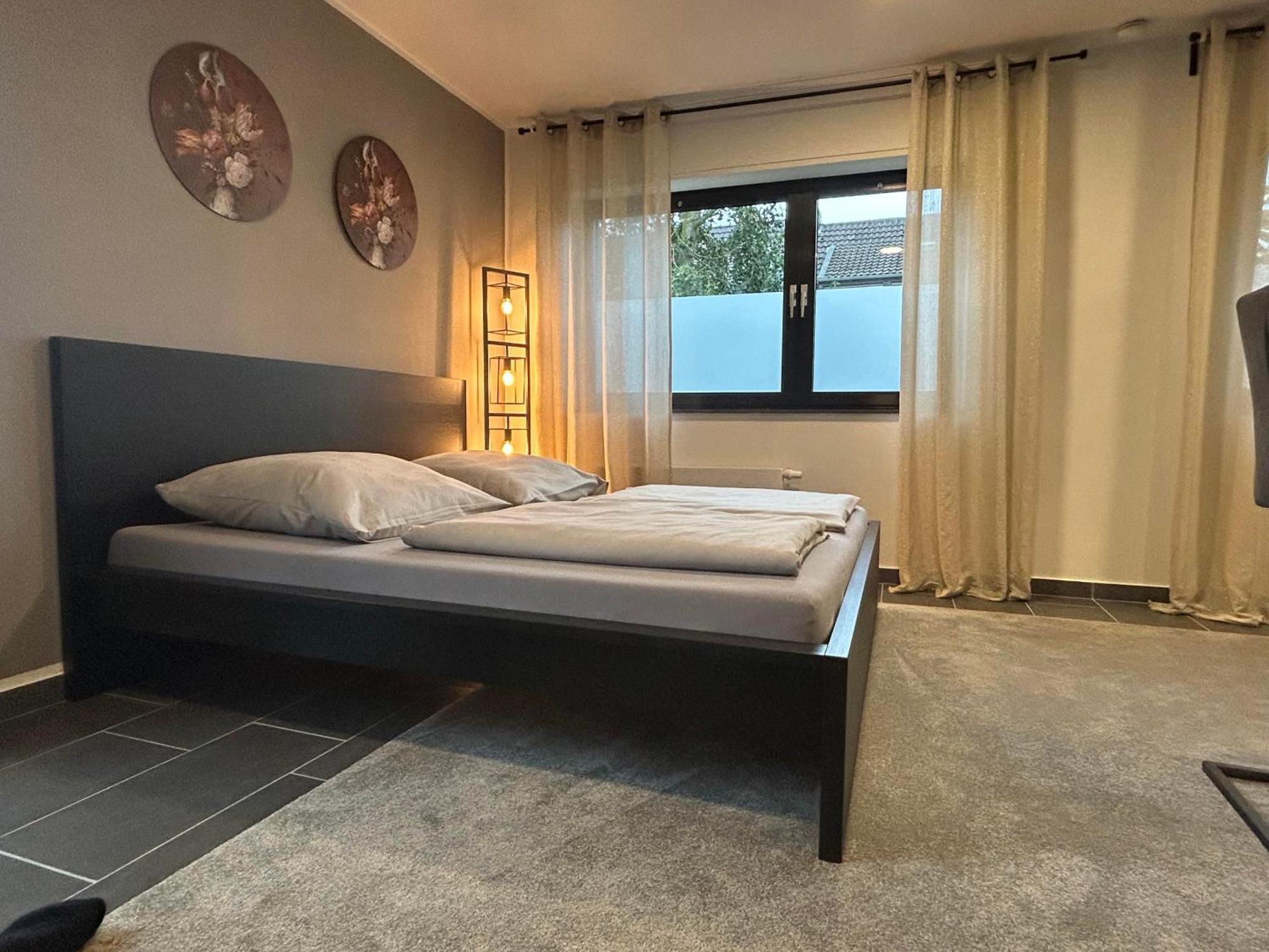 Cosy Bungalow-Apartment In Ruhiger Toplage - Naehe Duesseldorf Krefeld Zewnętrze zdjęcie