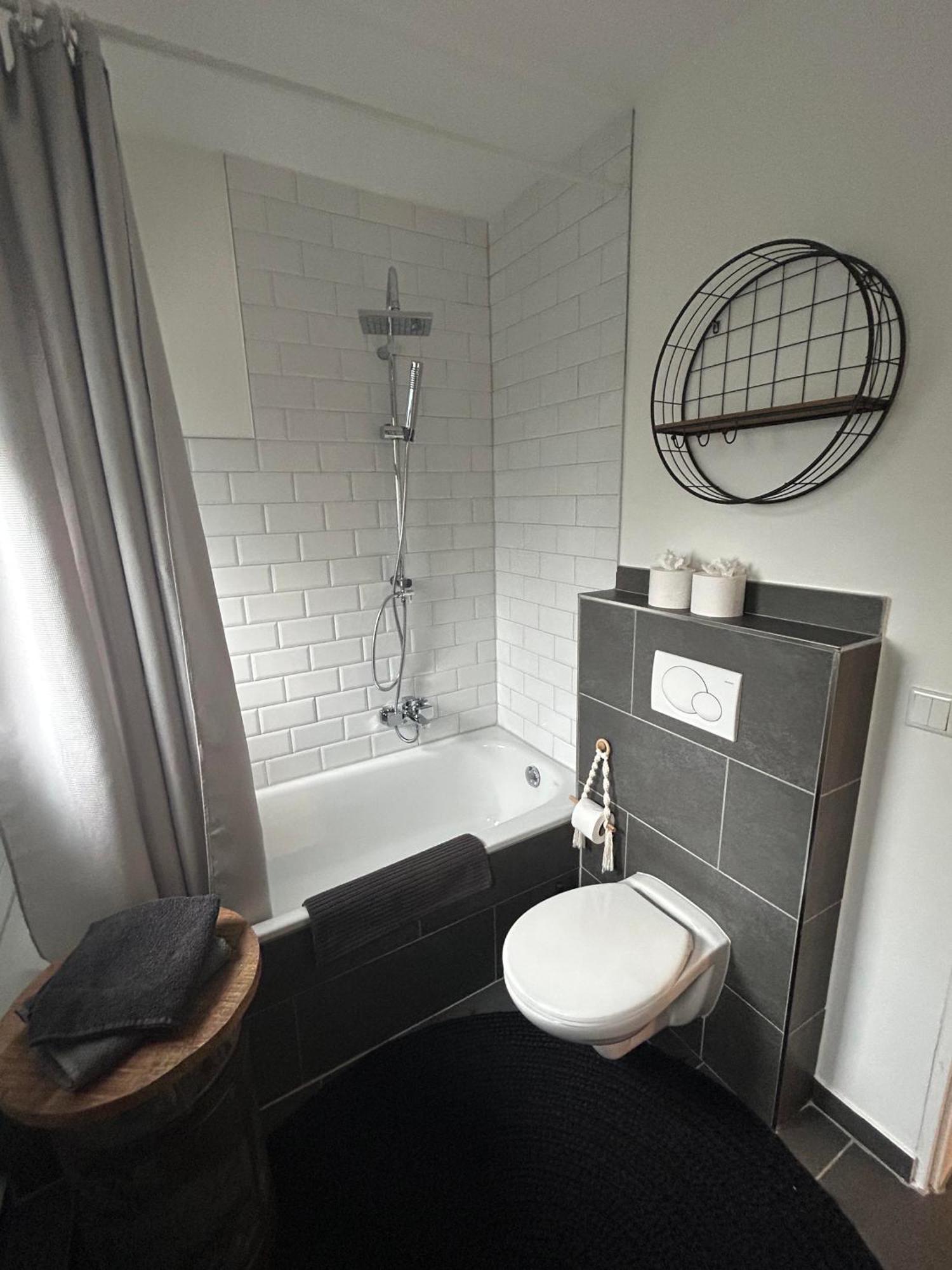 Cosy Bungalow-Apartment In Ruhiger Toplage - Naehe Duesseldorf Krefeld Zewnętrze zdjęcie